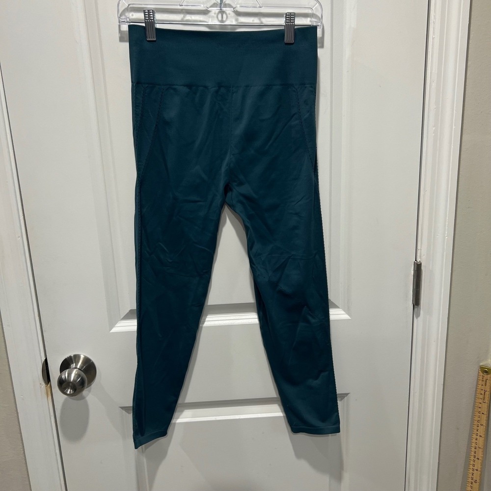 Fabletics Women Leggings Seamless High Rise Perforated Teal M